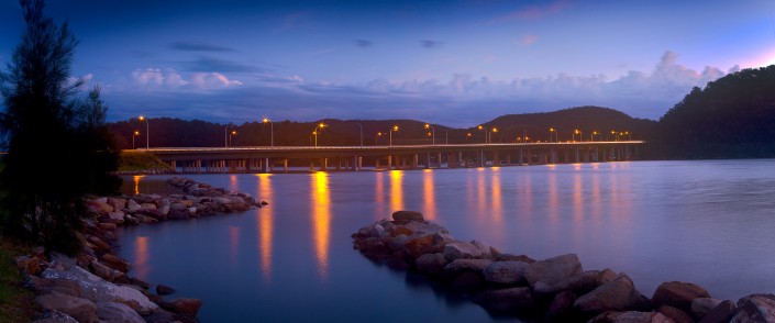 Andrew Barnes Landscape Photography - F3 Peats Ferry Bridge at Sunset